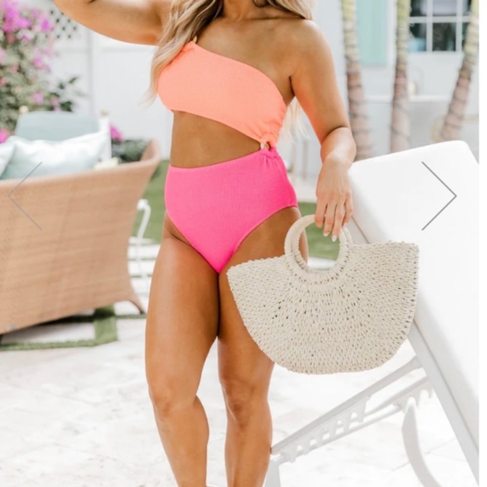 Pink Lily Sweet Daydreams XL swimsuit one shoulder cutout wood accent colorblock